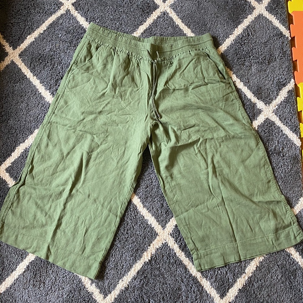 Time & Tru Capris